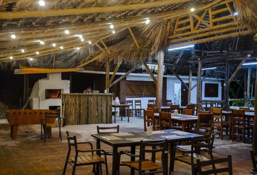 Green9 Hotel & Beach Resort Same