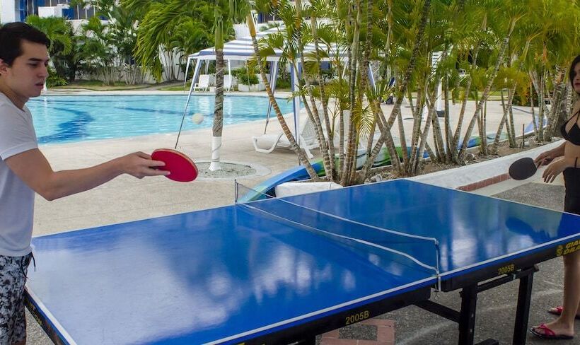 Green9 Hotel & Beach Resort Same