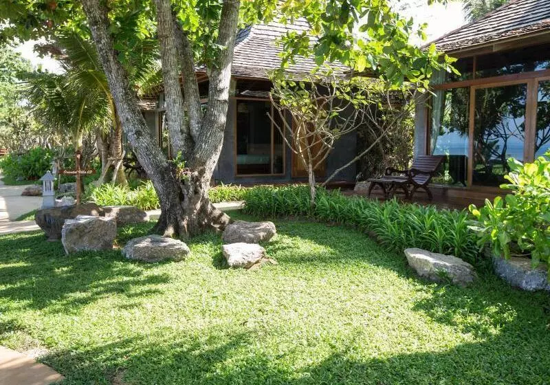 Hotelli Andalay Beach Resort Koh Libong