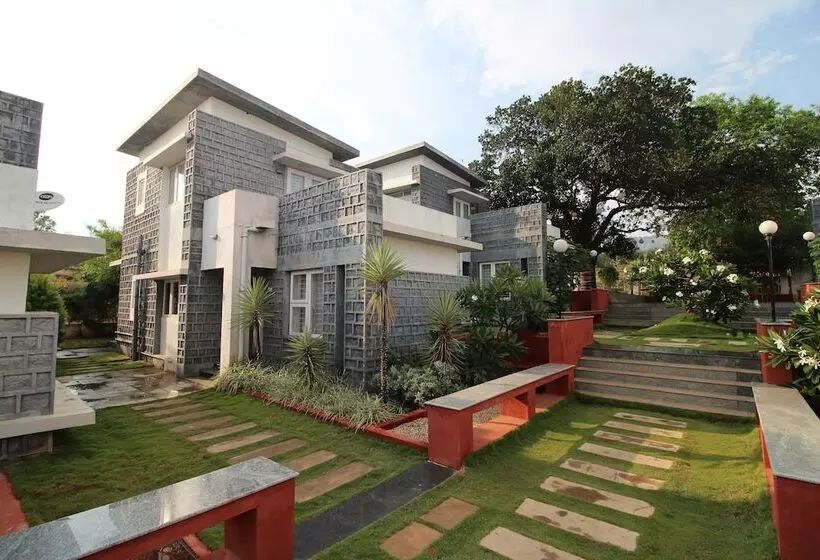 Hotelli La Flora Cloud 9 Yelagiri