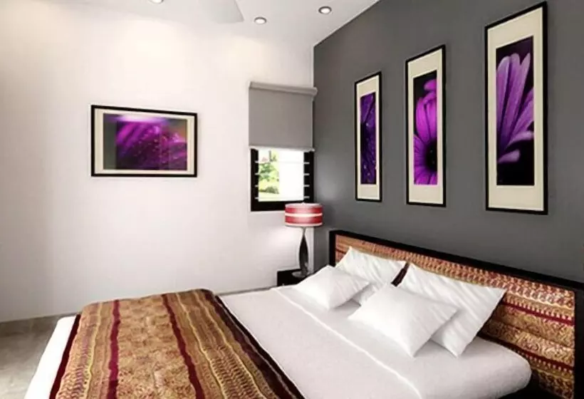 Hotelli La Flora Cloud 9 Yelagiri