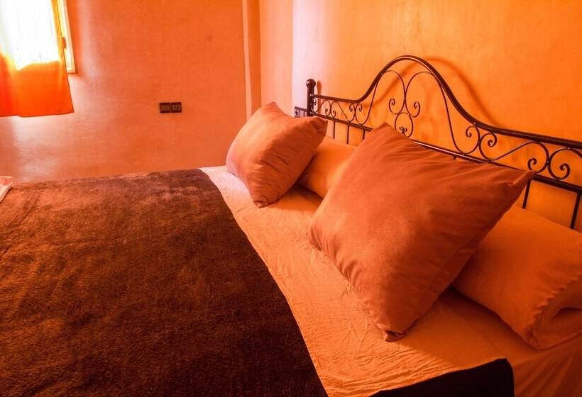 فندق Ksar Ljanoub