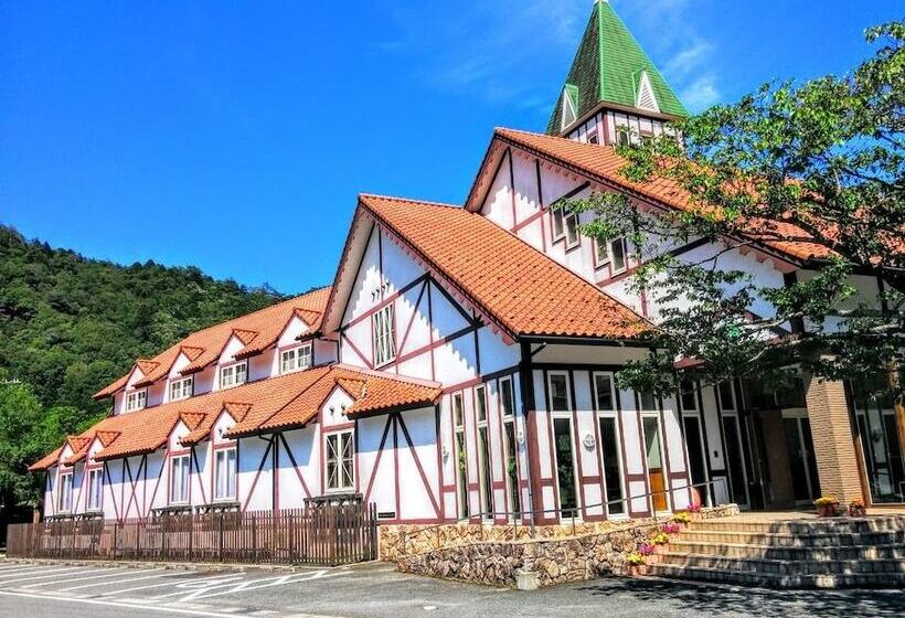 בית מלון כפרי Monte Rosa