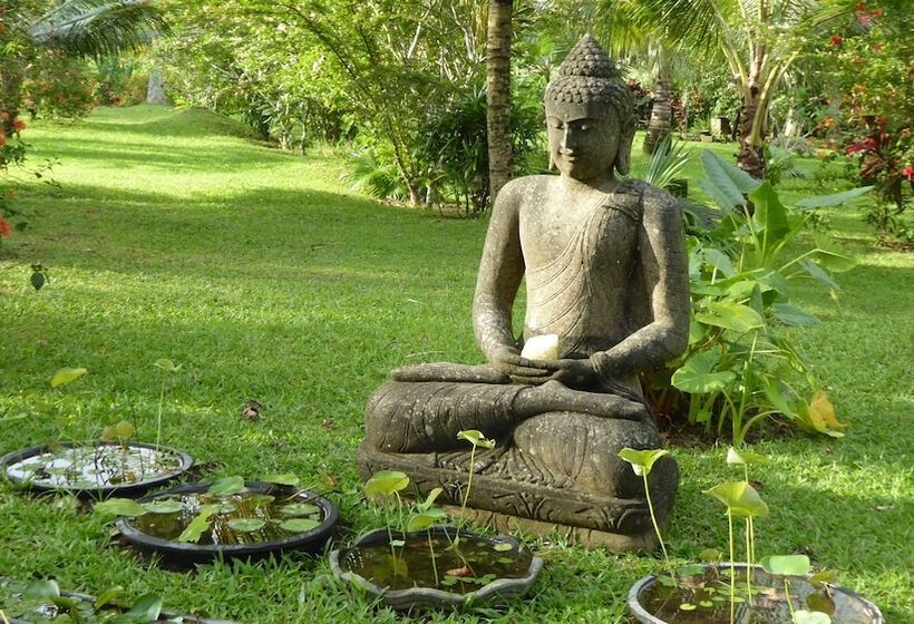 Отель Villa Rumah Kita