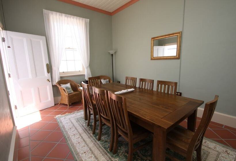 Montague Island Lighthouse