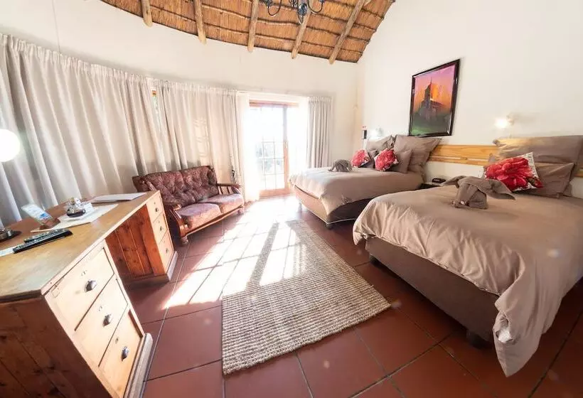 Pension Maclear Manor