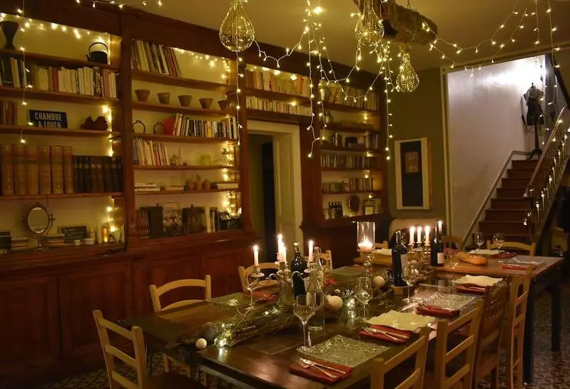 Aamiaismajoitus (B&B) Baccara Lodge