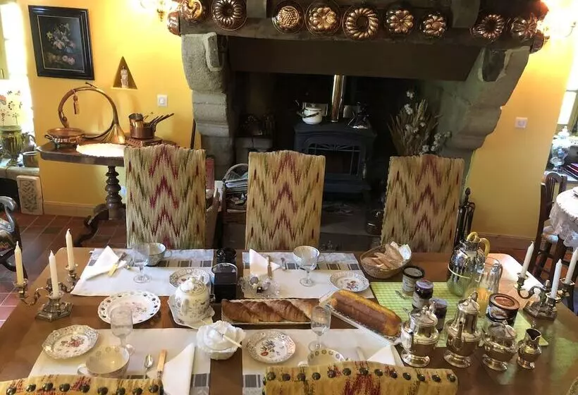 Aamiaismajoitus (B&B) Chambres D Hotes Chateau De La Croix Chemin