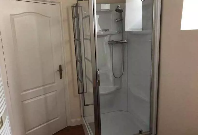 Aamiaismajoitus (B&B) Chambres D Hotes Chateau De La Croix Chemin