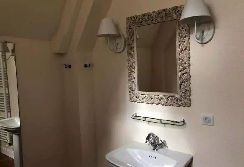 Aamiaismajoitus (B&B) Chambres D Hotes Chateau De La Croix Chemin