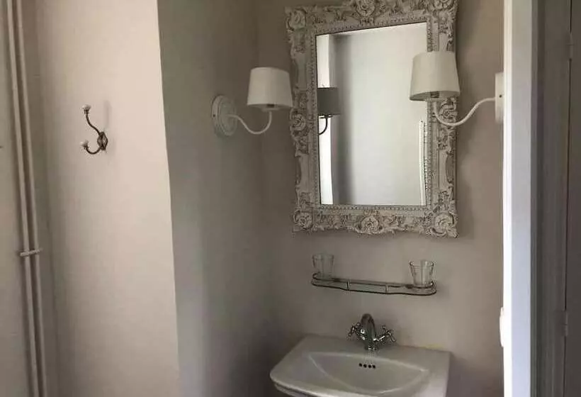 Aamiaismajoitus (B&B) Chambres D Hotes Chateau De La Croix Chemin