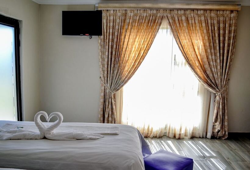 Bed & Breakfast Sheerwalk Conference & Leisure