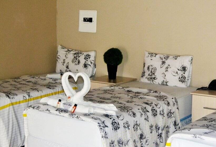 Bed & Breakfast Sheerwalk Conference & Leisure