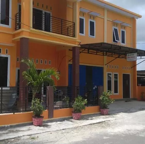 Aamiaismajoitus (B&B) Sinar Harapan