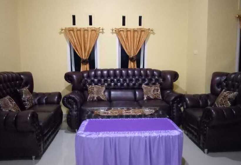 مبيت وإفطار Sinar Harapan