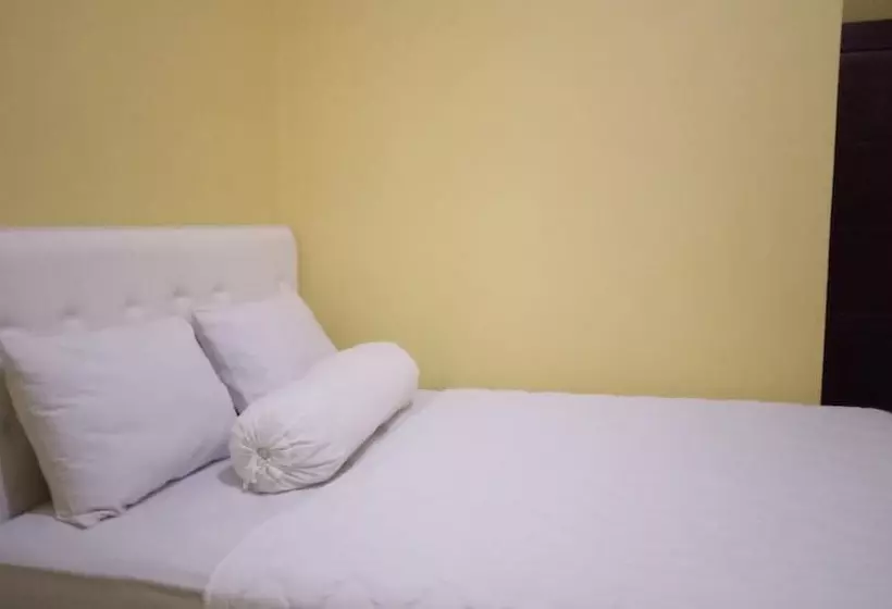 Aamiaismajoitus (B&B) Sinar Harapan