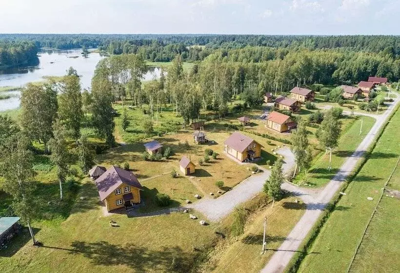 Cottage Complex Ozerny Bereg