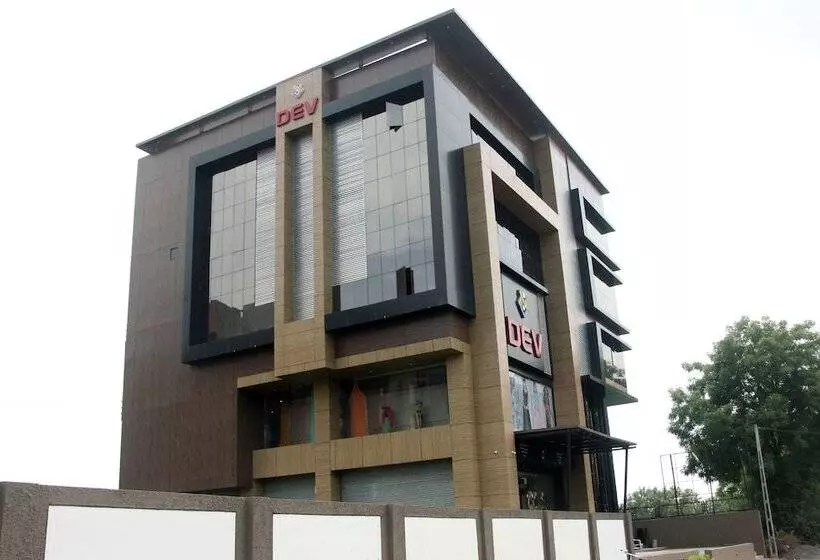 Dev Motel & Banquet