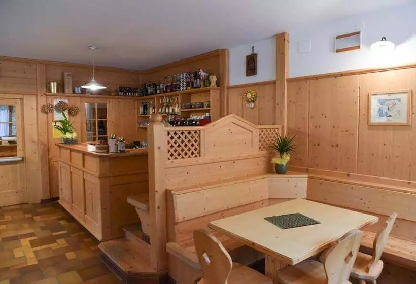 Hostelli Albergo Sporting