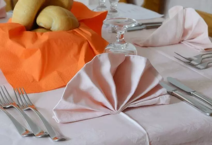 Hostelli Albergo Sporting