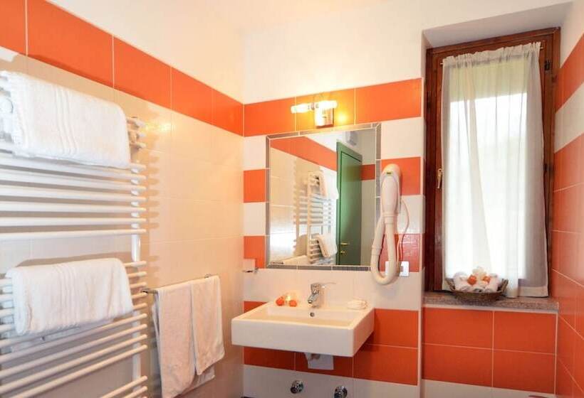 فندق فئة نجمة واحدة Albergo Sporting