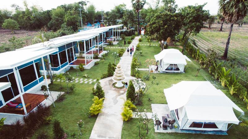 בית מלון כפרי Bluemoon Riverside Resort