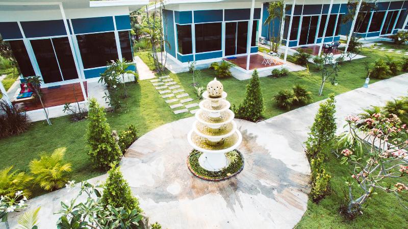 בית מלון כפרי Bluemoon Riverside Resort