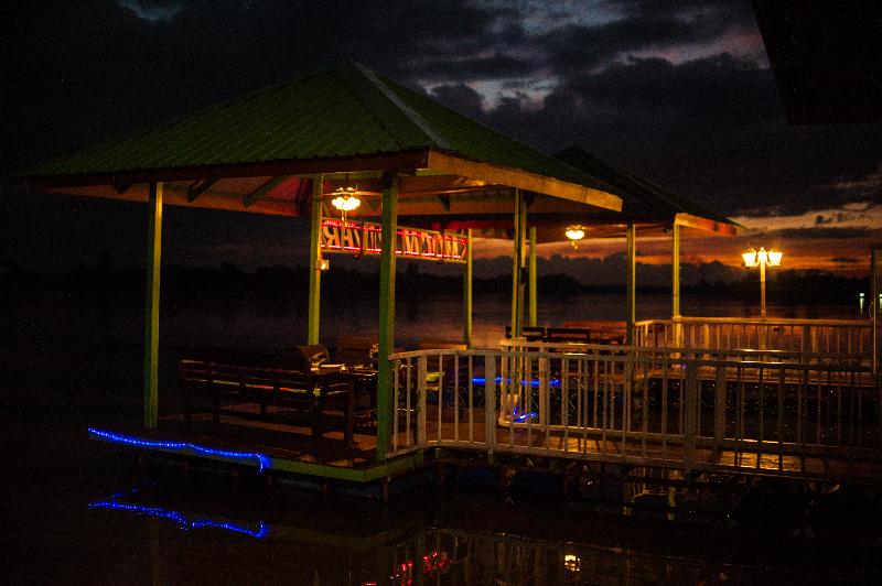 בית מלון כפרי Bluemoon Riverside Resort