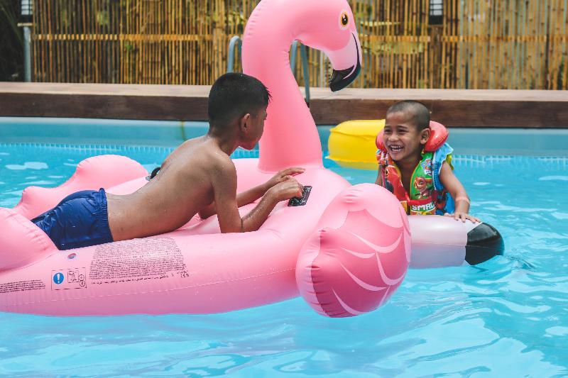 בית מלון כפרי Bluemoon Riverside Resort