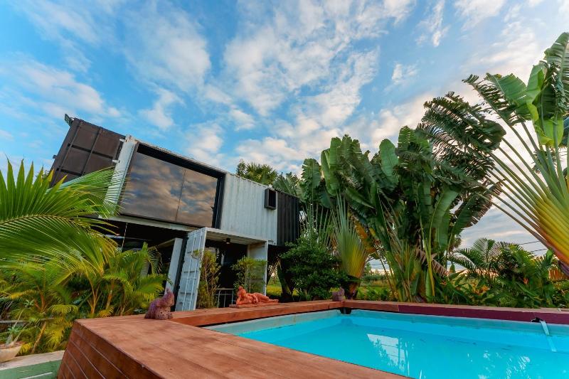 בית מלון כפרי Bluemoon Riverside Resort