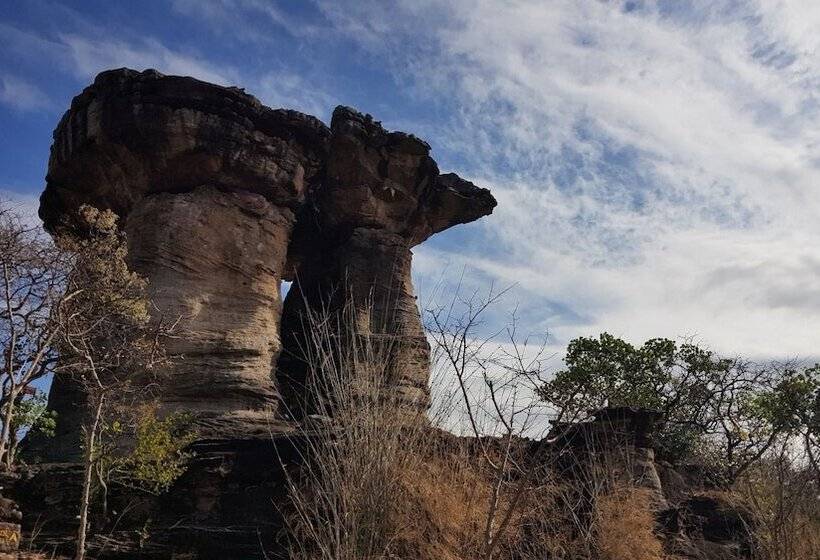 בית מלון כפרי Bluemoon Riverside Resort