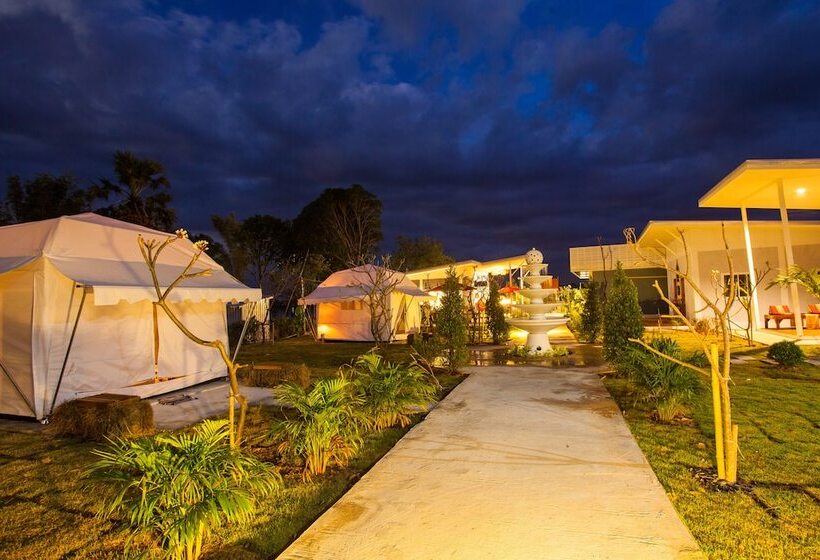 בית מלון כפרי Bluemoon Riverside Resort