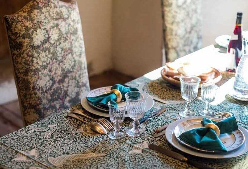 호텔 Château Des Marcilly Talaru