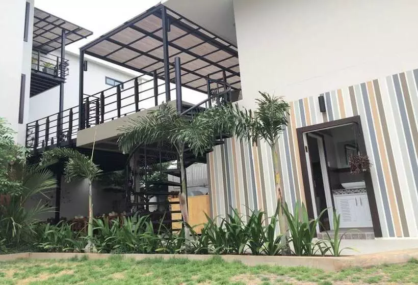 ホテル Dino Studio