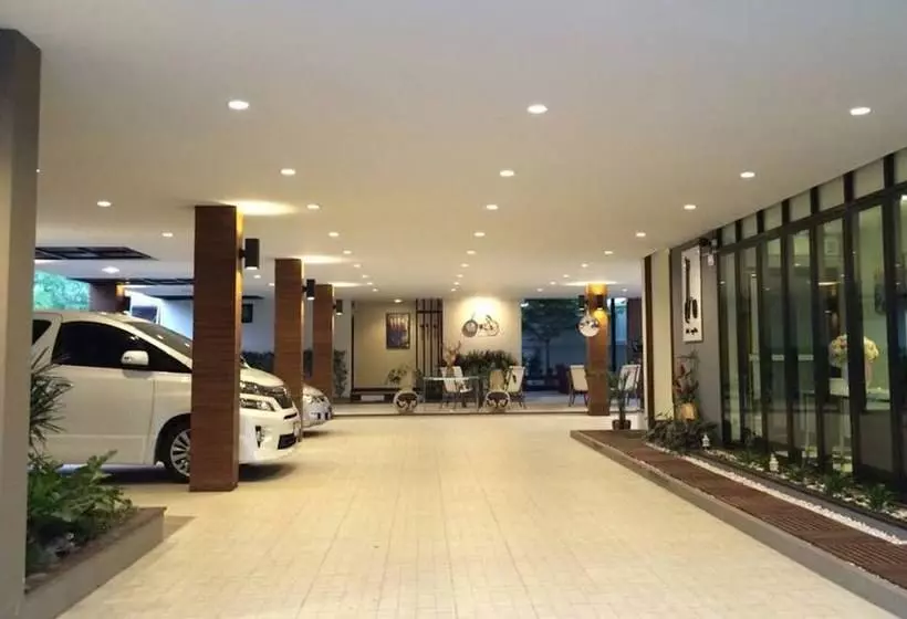 ホテル Dino Studio