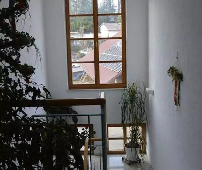 Hotelli Gasthof Zahler