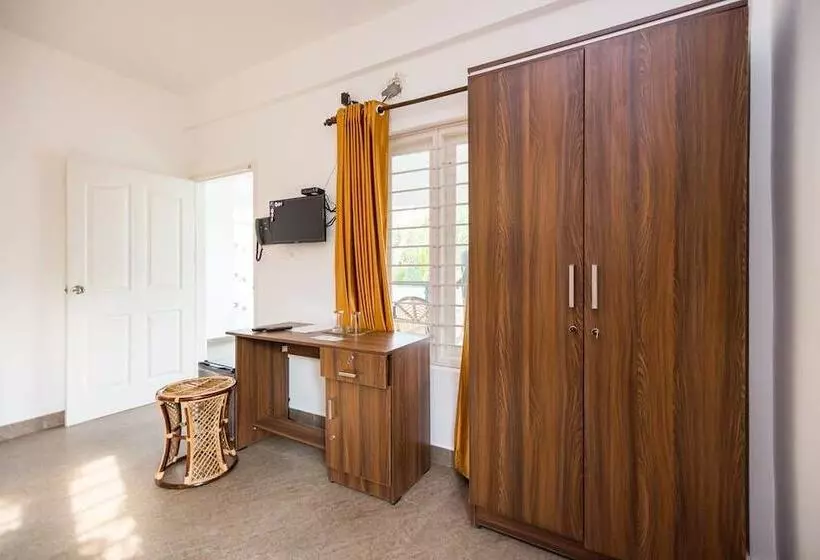 Hotelli God S Own Villa