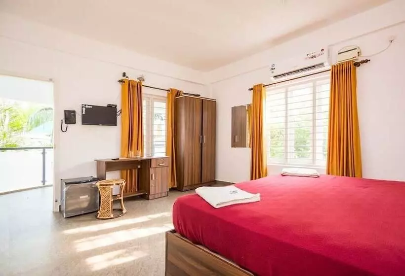 Hotelli God S Own Villa