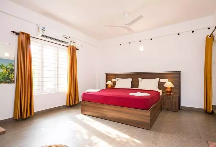 Hotelli God S Own Villa