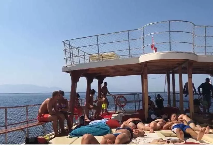 Hermes Hotel özdere