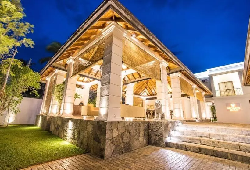 ホテル Kevans Casa