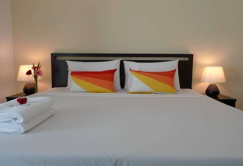 בית מלון כפרי Loft Buriram