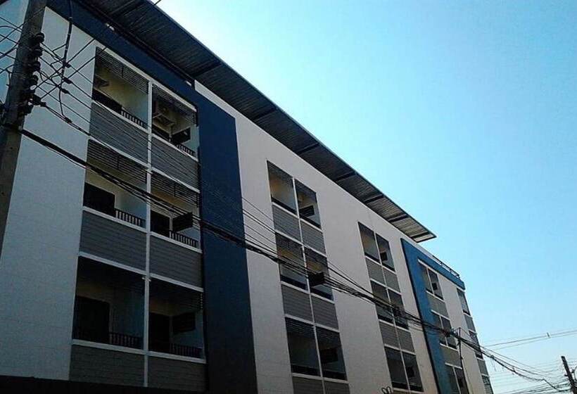 בית מלון כפרי Loft Buriram