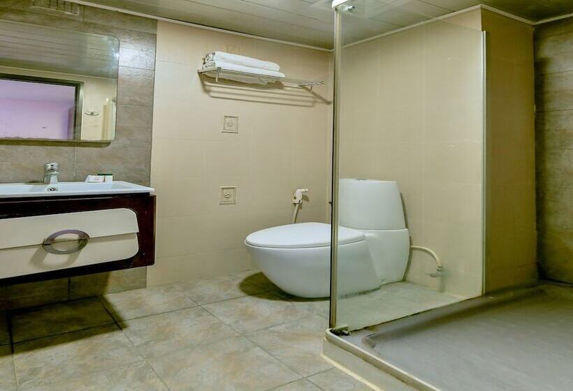 Hotelli Picasso Castle