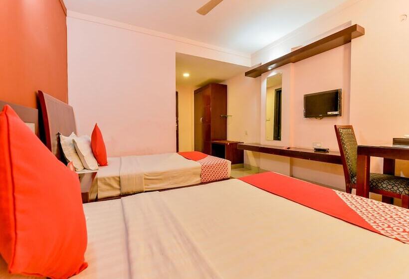 Hotelli Picasso Castle