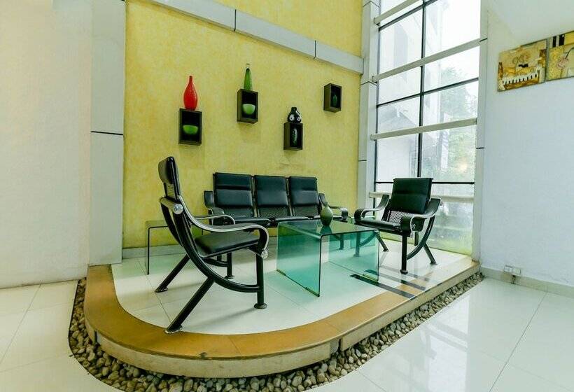 Hotelli Picasso Castle