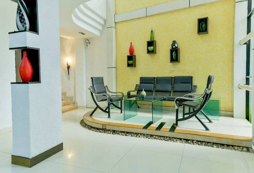 Hotelli Picasso Castle