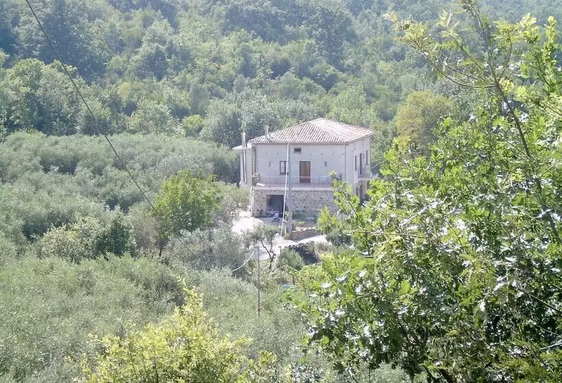 Maaseutuhotelli Agriturismo Le Cammarose