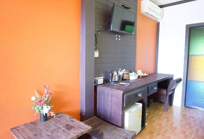 Hotelli Wanghin Bungalow Donsak