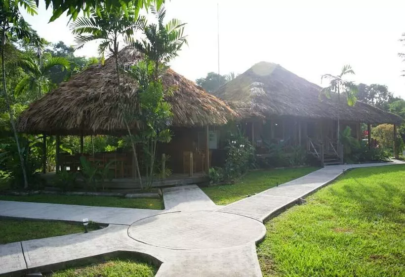La Milpa Lodge   Hostel